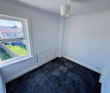 2 bedroom house to rent - Photo 3