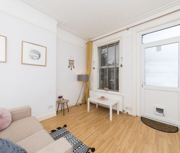Studio Flat, Mansfield Road, RG1 - Photo 1