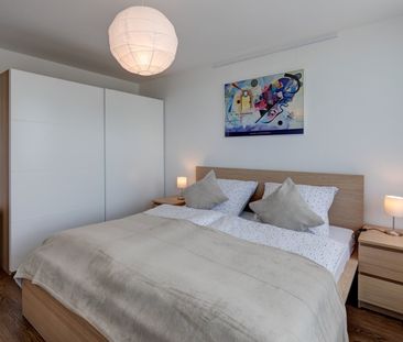 Furnished 2-room apartment with mountain view - Photo 6