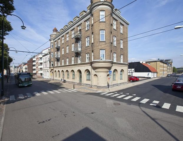 Storgatan 18 - Foto 1