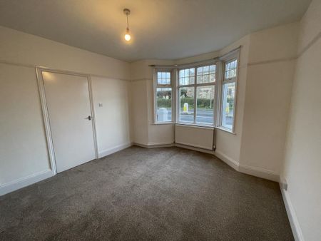 4 bedroom detached house to rent - Photo 4