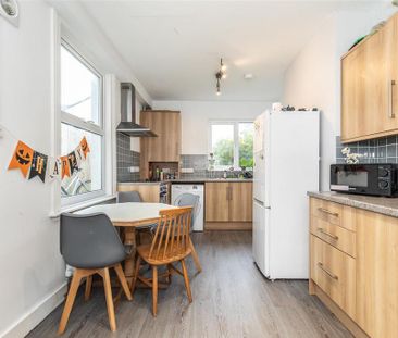 5 bedroom terraced house to rent - Photo 3