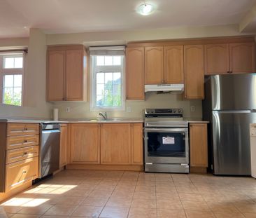 For Lease - 100 Alfred Paterson Drive, Markham, Ontario - Photo 6