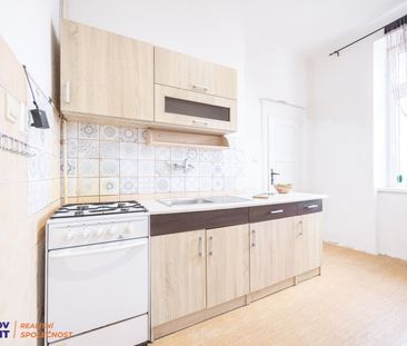 Pronájem bytu 2+1 63 m² - Fotografie 3
