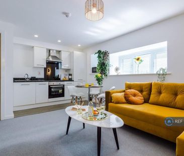 2 bedroom flat to rent - Photo 4