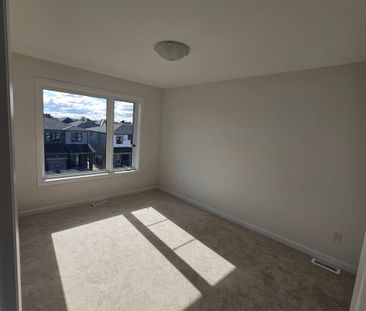 For Lease - 340 Raheen Court, Barrhaven, Ontario - Photo 6