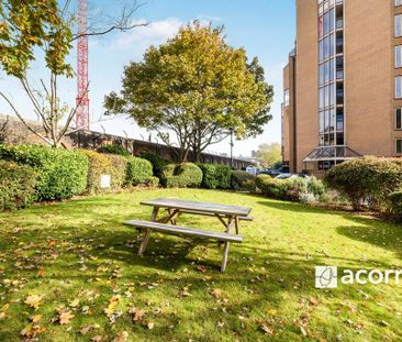 3 bedroom flat to rent - Photo 5