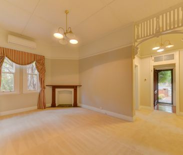 EAST TAMWORTH - Classic Three Bedroom Home for Lease - Photo 6