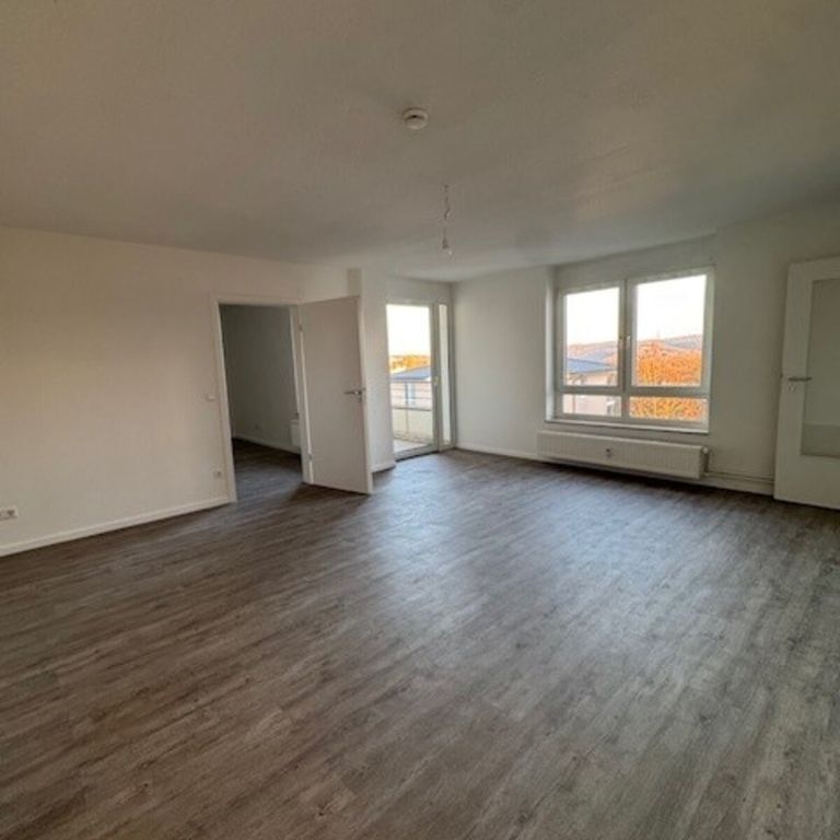 Zur Waldkampfbahn 32, 42327 Wuppertal - Photo 1