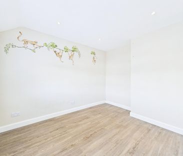 3 bedroom semi-detached house to rent - Photo 6