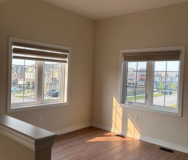 For Lease - 33 Stennett Drive, Georgina, Ontario - Photo 5