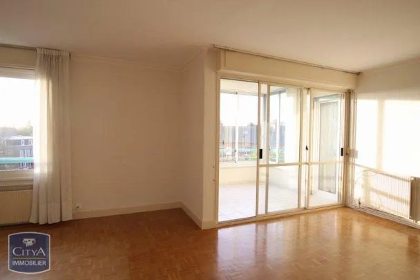 Appartement à louer 4 pièces 109.57m² - Photo 1