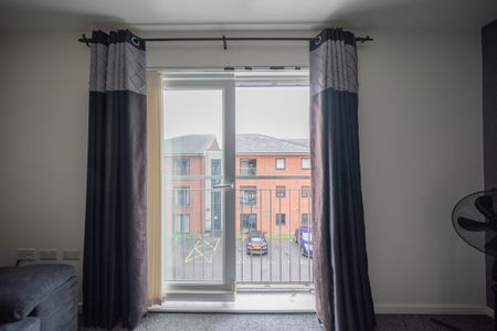 2 bed apartment to rent in Penstock Drive, Stoke-on-Trent - Photo 4