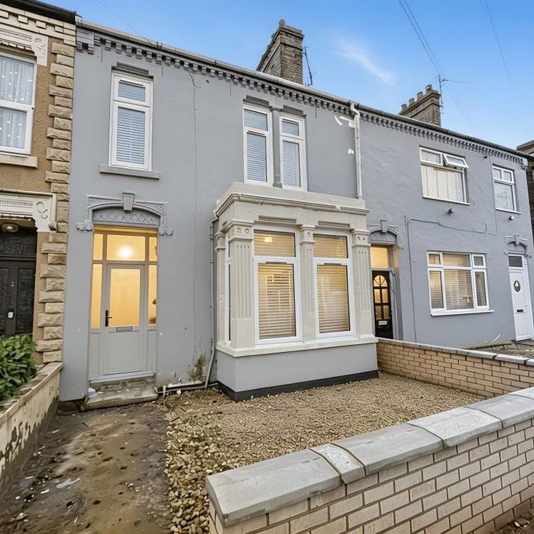1 bedroom in a house share to rent - Photo 1