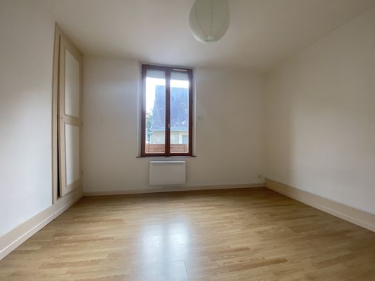 Location Appartement 3 pièces 62m² GENNES VAL DE LOIRE 49350 - Photo 1