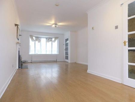 3 bedroom property to rent - Photo 2