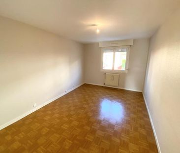 Location Appartement 4 pièces 91m² MACON 71000 - Photo 6