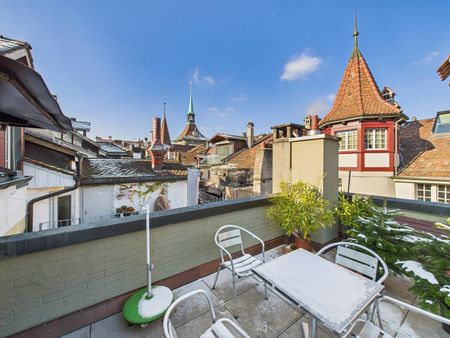 COMFORTABLE, QUIET AND YET VERY CENTRAL - Photo 4