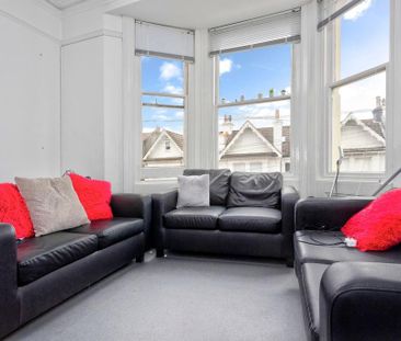 6 bedroom house to rent - Photo 3