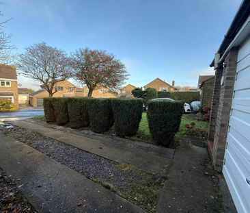 3 bedroom semi-detached house to rent - Photo 2