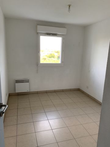 Location Appartement 2 pièces 41m² BLAYE 33390 - Photo 2