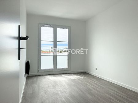 Apartment - Photo 2