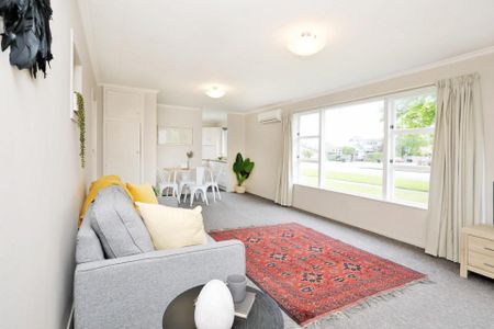 57 Russel Street, Gladstone - Photo 5