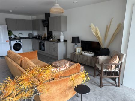 Flat 64, 5 Martin Court, Hastings - Photo 2