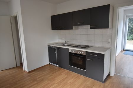 Moderne 2-Zimmer-Wohnung mit Einbauküche und Terrasse! (AK/M-5401) - Photo 2