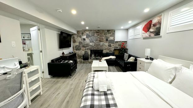 For Lease - 16 Pannahill Road Unit# Basement, Toronto, Ontario - Photo 1