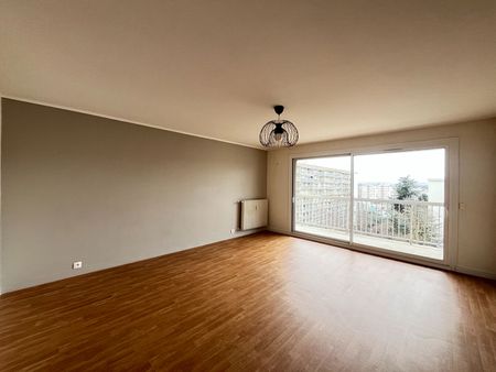 Location appartement 3 pièces, 75.75m², Reims - Photo 3