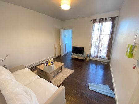 Location Appartement 2 pièces 42m² - Photo 5