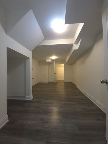 For Lease - 86 Humberstone Crescent, Brampton, Ontario - Photo 2