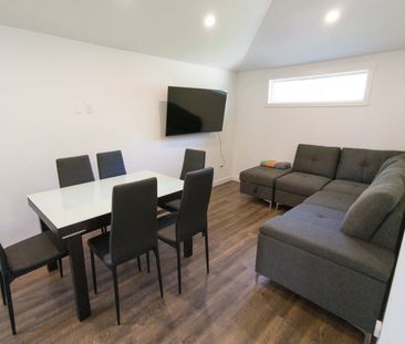 For Lease - 127 Glenlake Boulevard, Collingwood, Ontario - Photo 2