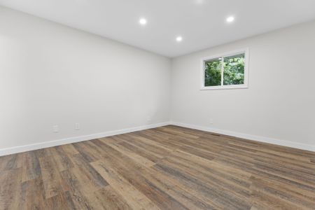 For Lease - 121 TollGate Road, Brantford, Ontario - Photo 3