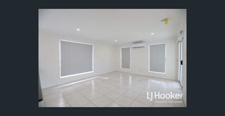 9 Dunaden Street, Logan Reserve, Qld 4133 - Photo 3