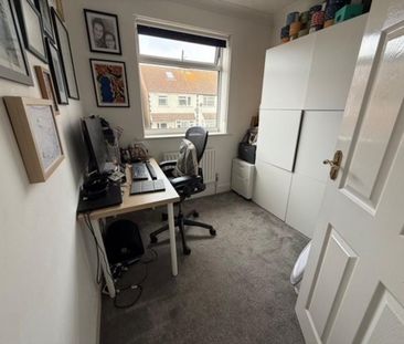 3 bedroom terraced house to rent - Photo 6