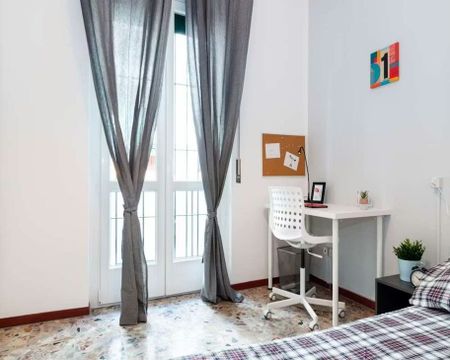 Via Ferrante Aporti, Milan, Lombardy 20125 - Photo 3