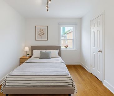 For Lease - 14 Franklin Avenue Unit# Main Fl, Toronto, Ontario - Photo 1