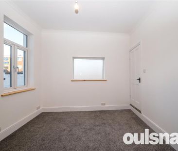 3 bedroom end of terrace house to rent - Photo 5