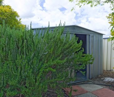 23 Ascot Parkway, Bertram, WA 6167 - Photo 2