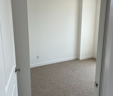 For Lease - 1010 Dundas Street Unit# 212, Whitby, Ontario - Photo 6