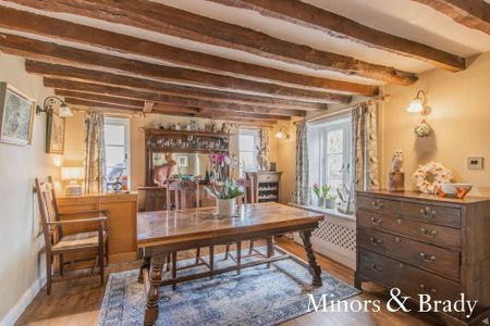 1 bedroom in a house share to rent - Photo 4