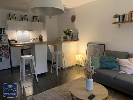 Location Appartement 2 pièces 46m² EGUILLES 13510 - Photo 4