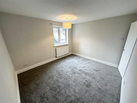 2 Bedroom Flat for rent in Elmfield Lodge, Welbeck Road - Photo 5