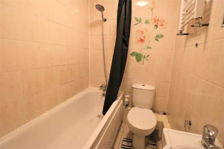 1 Bed Flat, Murchison Road, E10 - Photo 5
