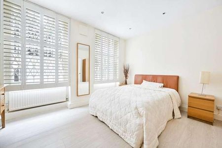 Nevern Square, Earls Court, SW5 - Photo 4