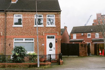 17 Apsley Street, Belfast, BT7 1BL - Photo 2