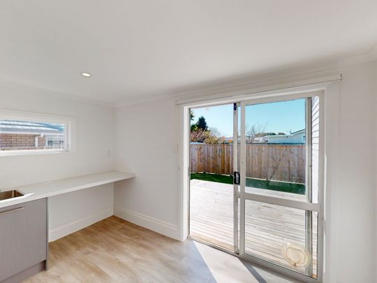 Takaro - 3 Bedrooms - Photo 1
