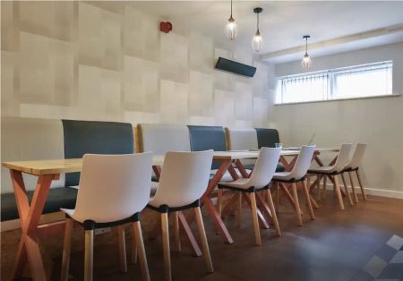 Gold En Suite - Photo 3